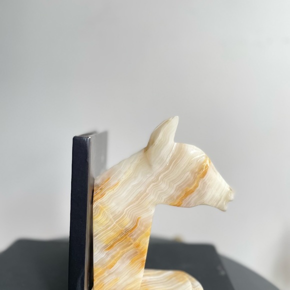 Cream and White Sculptural Horse Head - Picture 3 of 4